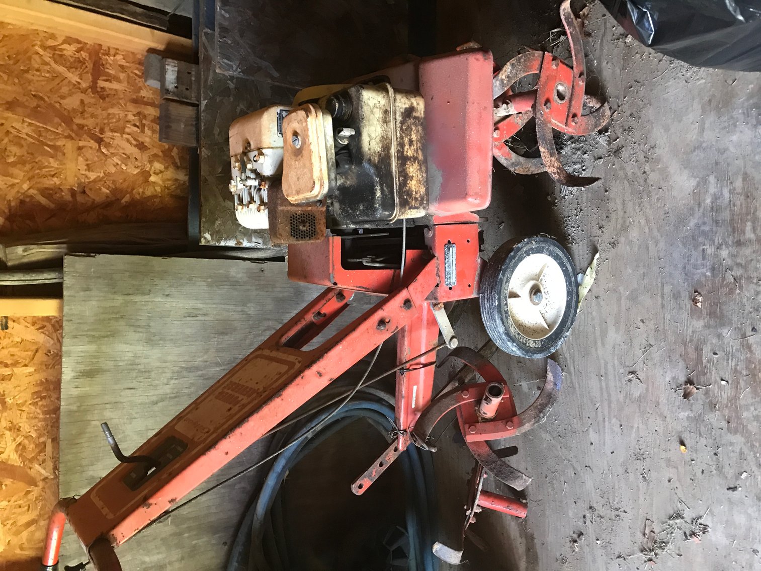 Image for Jefferson, PA – Estate of Margaret Angelini: Huge Selection of Glassware, Household Goods, Collectibles, and Antiques