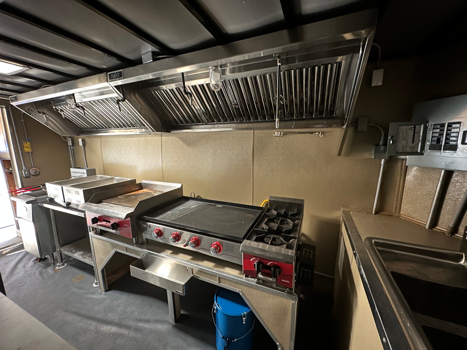 Image for St. Albans, WV – 2021 Like New Commercial Grade Food Trailer