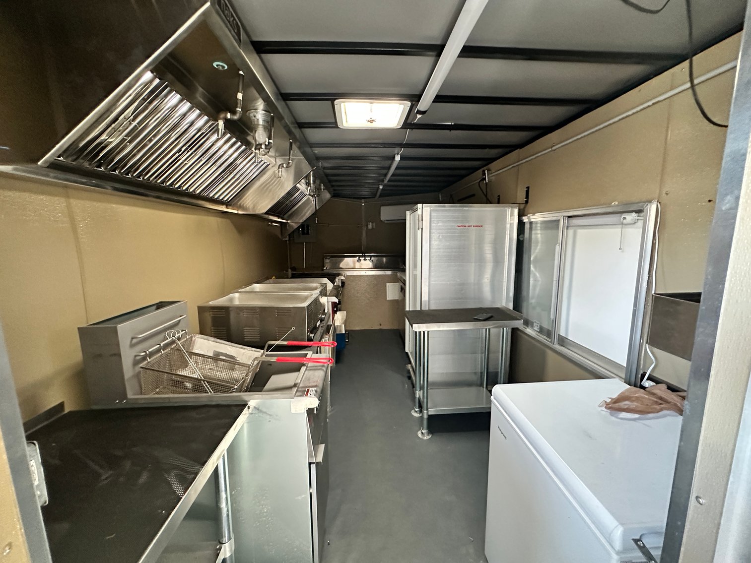 Image for St. Albans, WV – 2021 Like New Commercial Grade Food Trailer