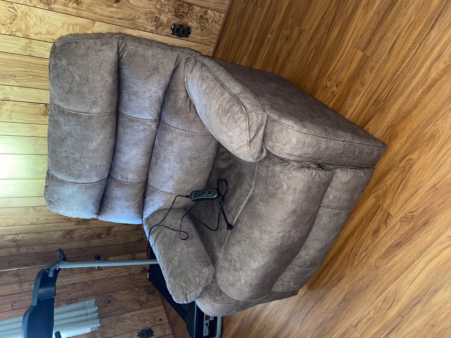 Image for Weston, WV -- Clean Tools, Quality Furniture and More!