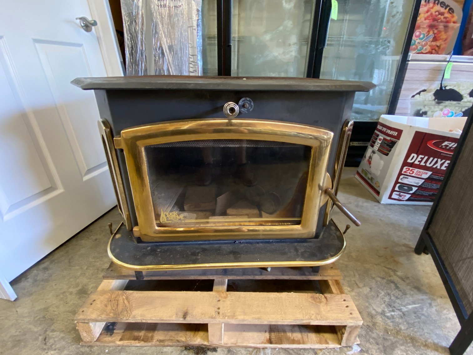 Image for Farmington, PA – Over 700 Lots! Construction Supplies, Restaurant Equipment, Sports Collectibles, Household Items