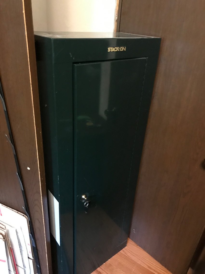 Image for Uniontown, PA – Huge Downsizing Auction: Tools and Shop Items, Household Items, Musical Instruments, Furniture, Electronics, and More!