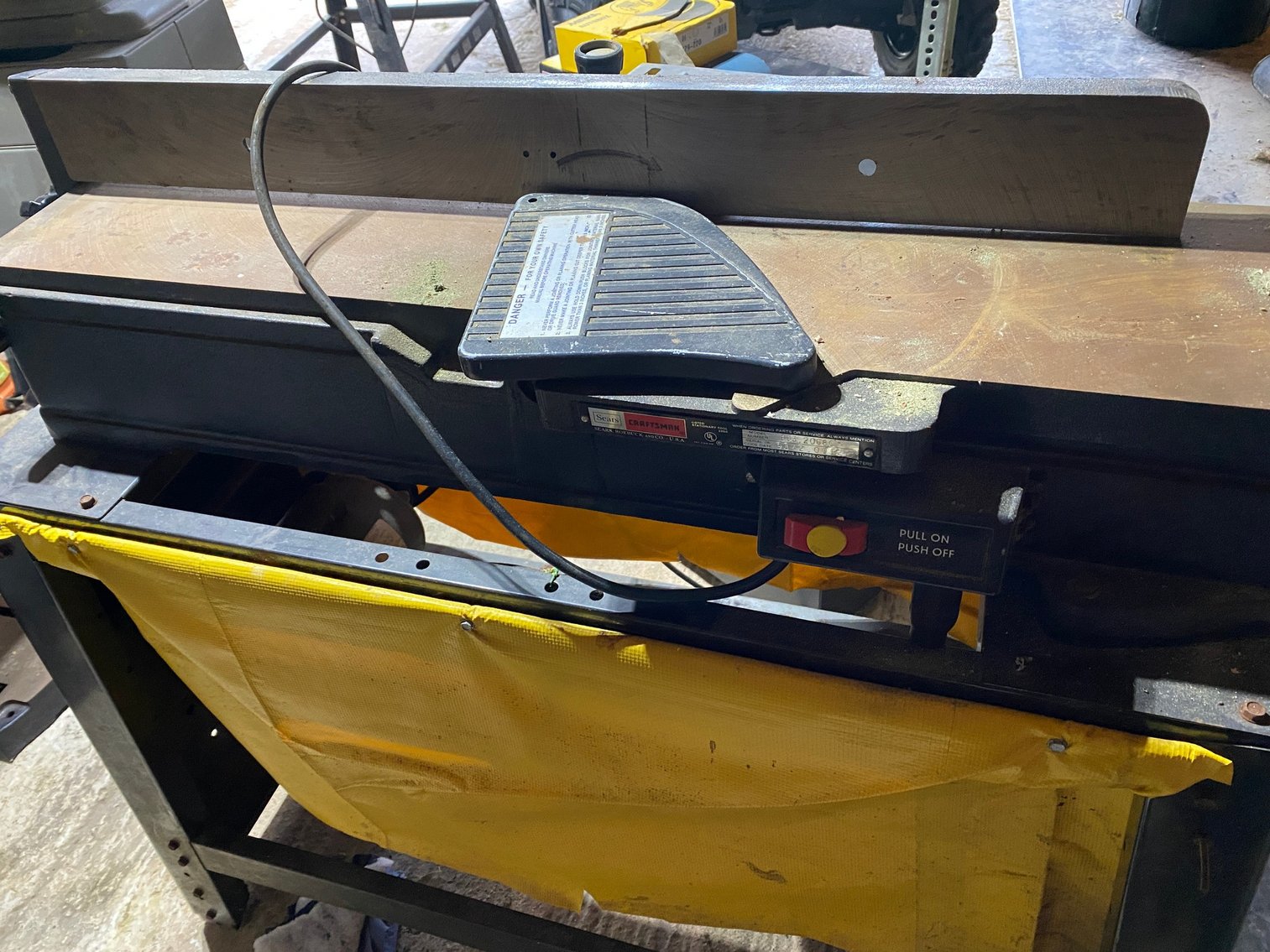 Image for Dilliner, PA – Richard Everly Moving Auction: Woodworking, Tools, Sporting Goods, Household Items