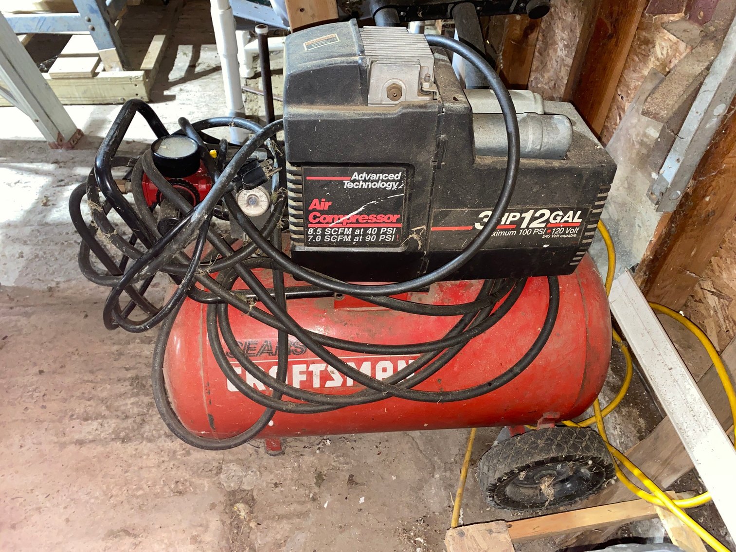 Image for Dilliner, PA – Richard Everly Moving Auction: Woodworking, Tools, Sporting Goods, Household Items