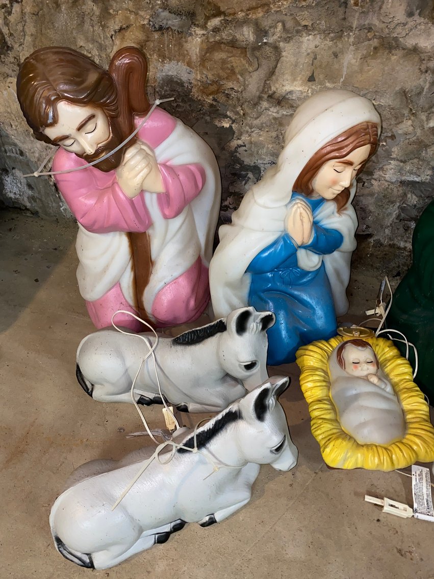 Image for Fairview, WV - Online Moving Auction: Household Items, Furniture, Glassware, Shop Items, and More!