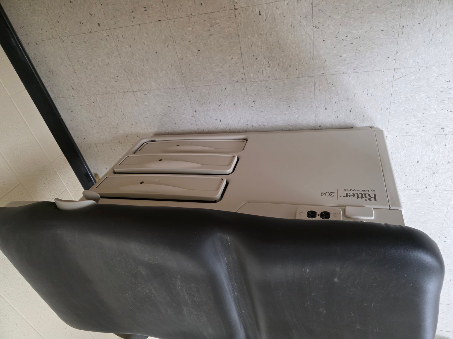 Image for Saulsville, WV – SWVCTC Liquidation: MF Tractor w/Snow Blower, Electronics & IT Hardware, Quilted Wall Hangings, Classroom Furniture & More!