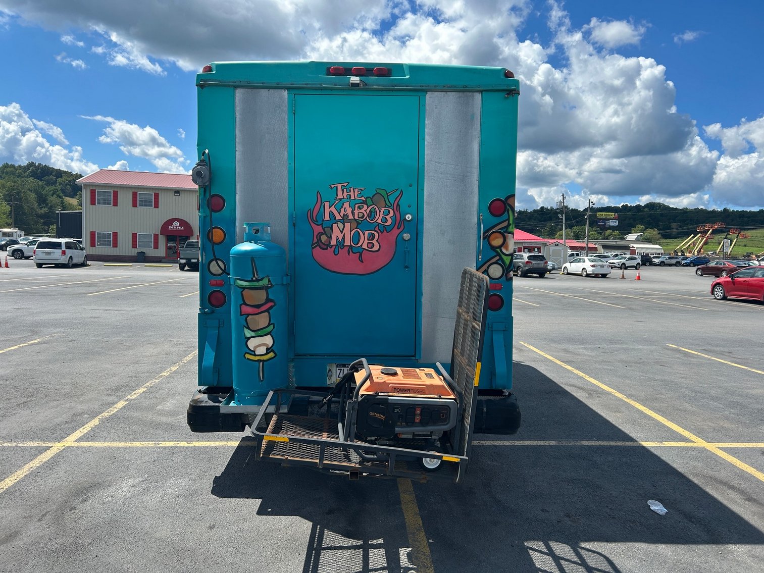 Image for Shinnston, WV - LOW MILES Freightliner MT 45 All-Purpose Food Truck