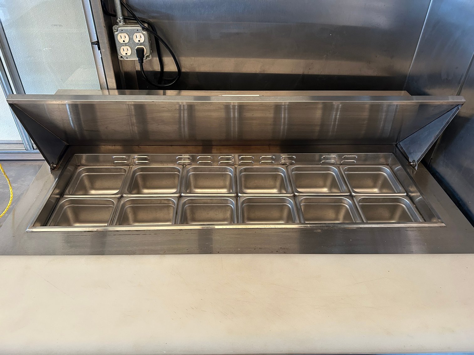 Image for Shinnston, WV - LOW MILES Freightliner MT 45 All-Purpose Food Truck