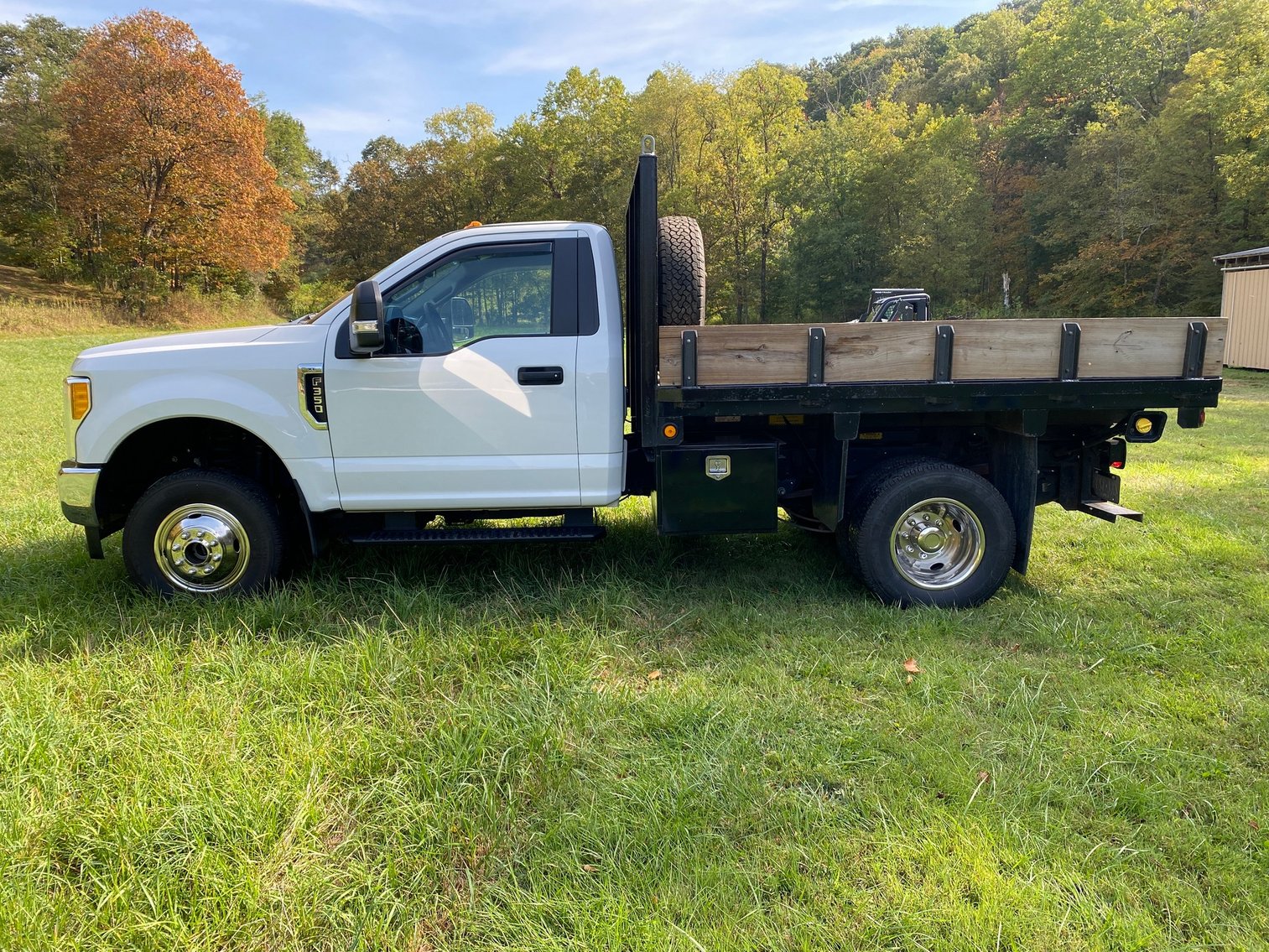 Image for West Finley, PA - '17 Ford F350 Dump Truck, '21 Polaris, Terex Track Loader, Woodworking & Blacksmith Equipment, Sporting Goods, Shop Equipment, Antiques, and MUCH MORE