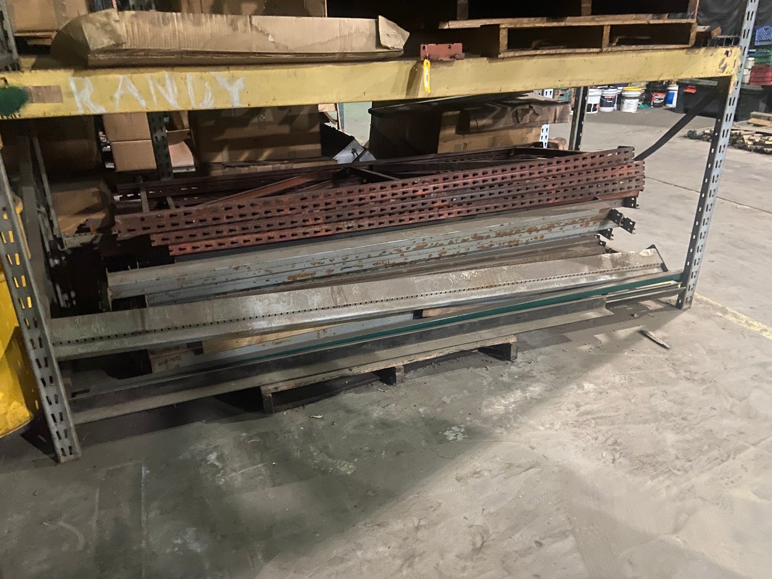 Image for St Albans, WV - Warehouse Liquidation Auction