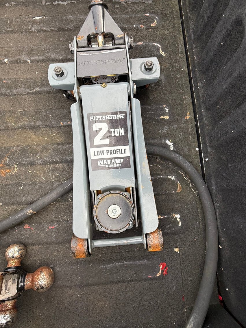 Image for St. Albans, WV - Vehicles, Tools, Trailer and MORE