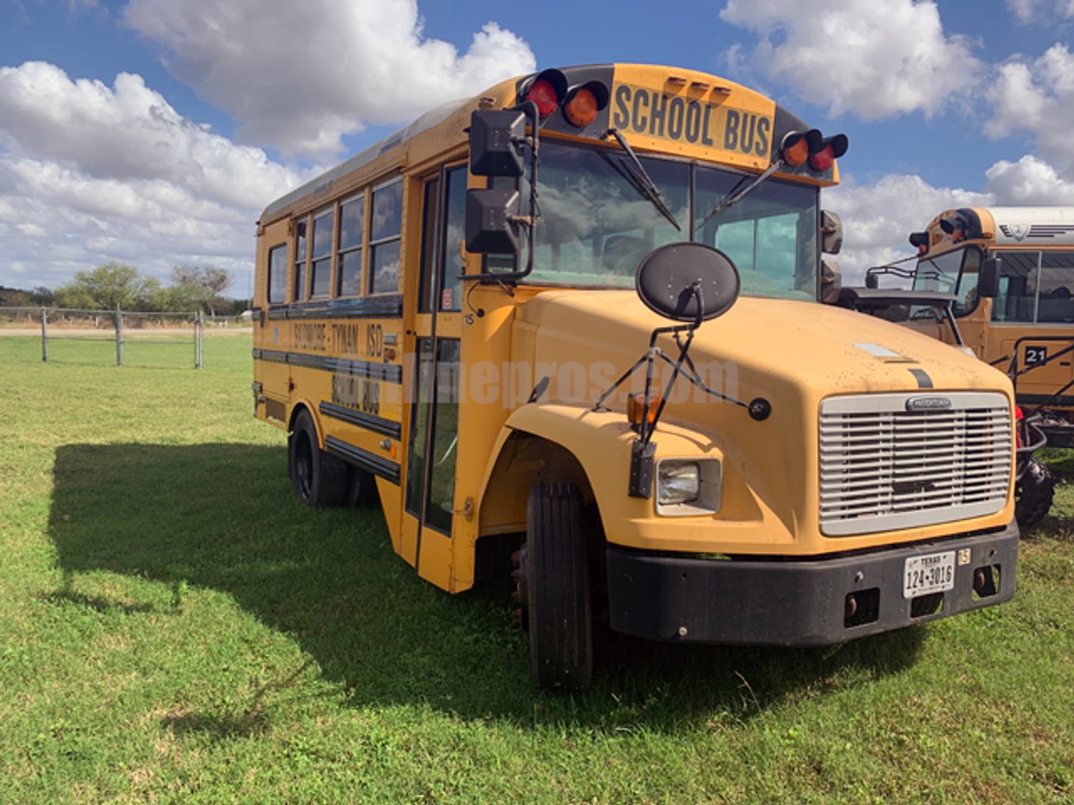 Image for Skidmore-Tynan Independent School District (Buses) - Skidmore, TX