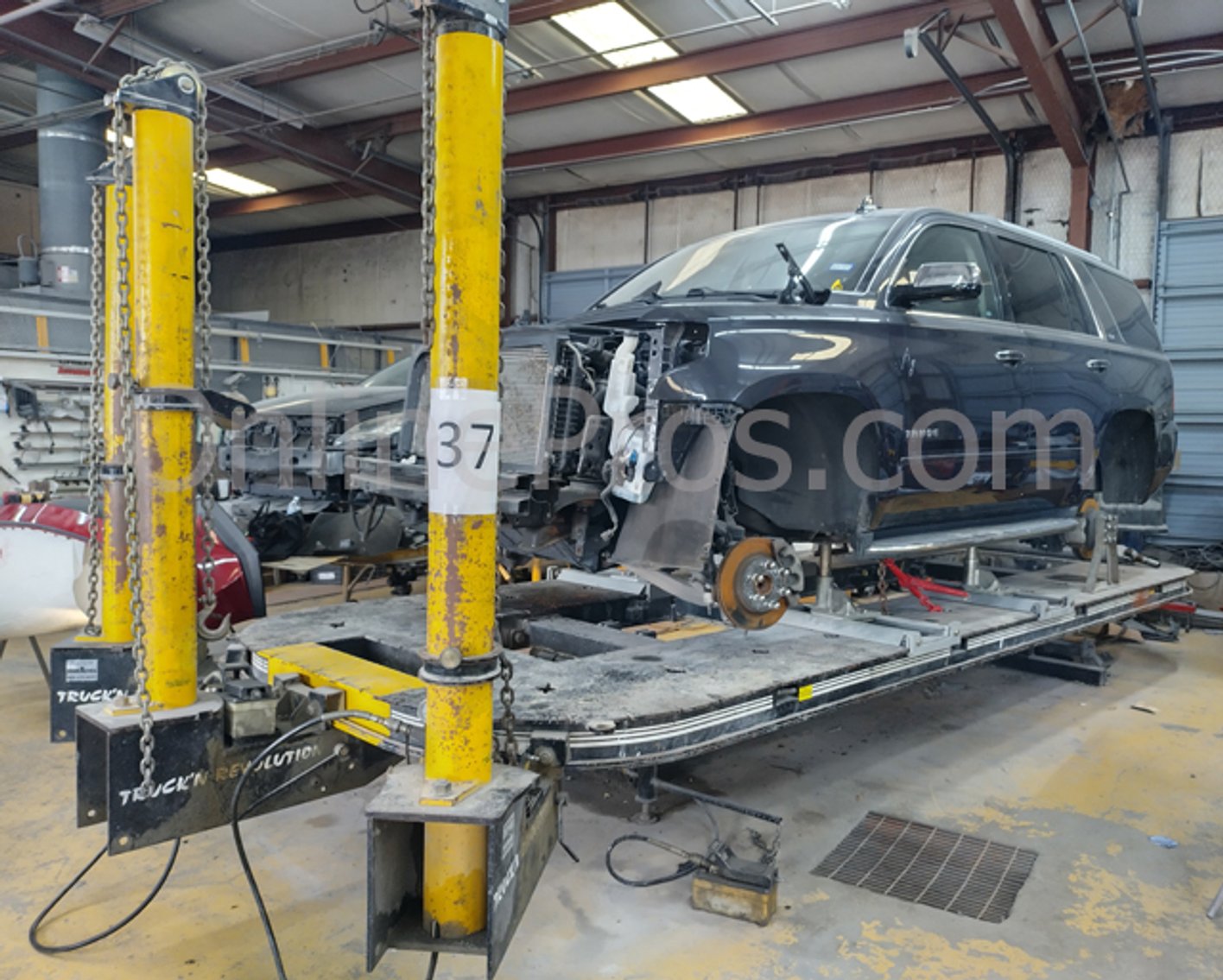 Image for Yasmein Body and Paint - San Antonio, TX