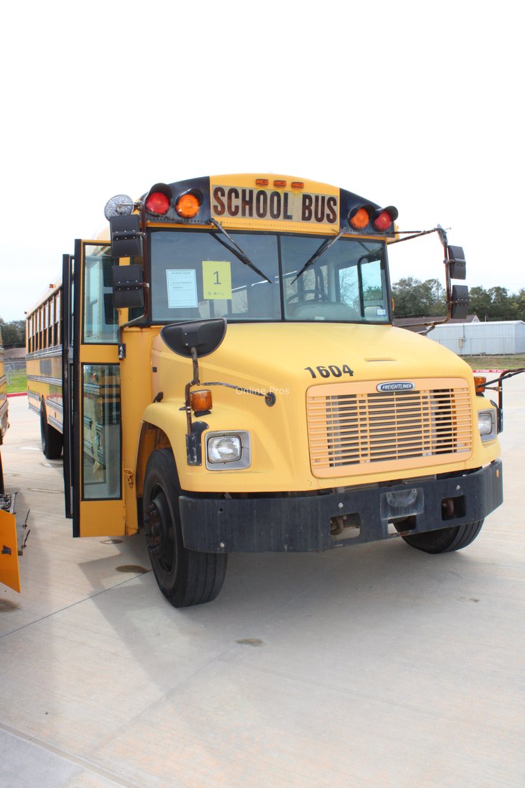 Image for Brazosport Independent School District (Buses, Box Truck, & Tractor Trailer) - Freeport, TX