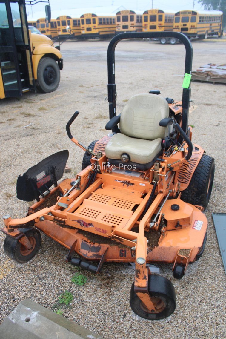 Image for Devine Independent School District (Shop Tools, Food Service and Miscellaneous) - Devine, TX