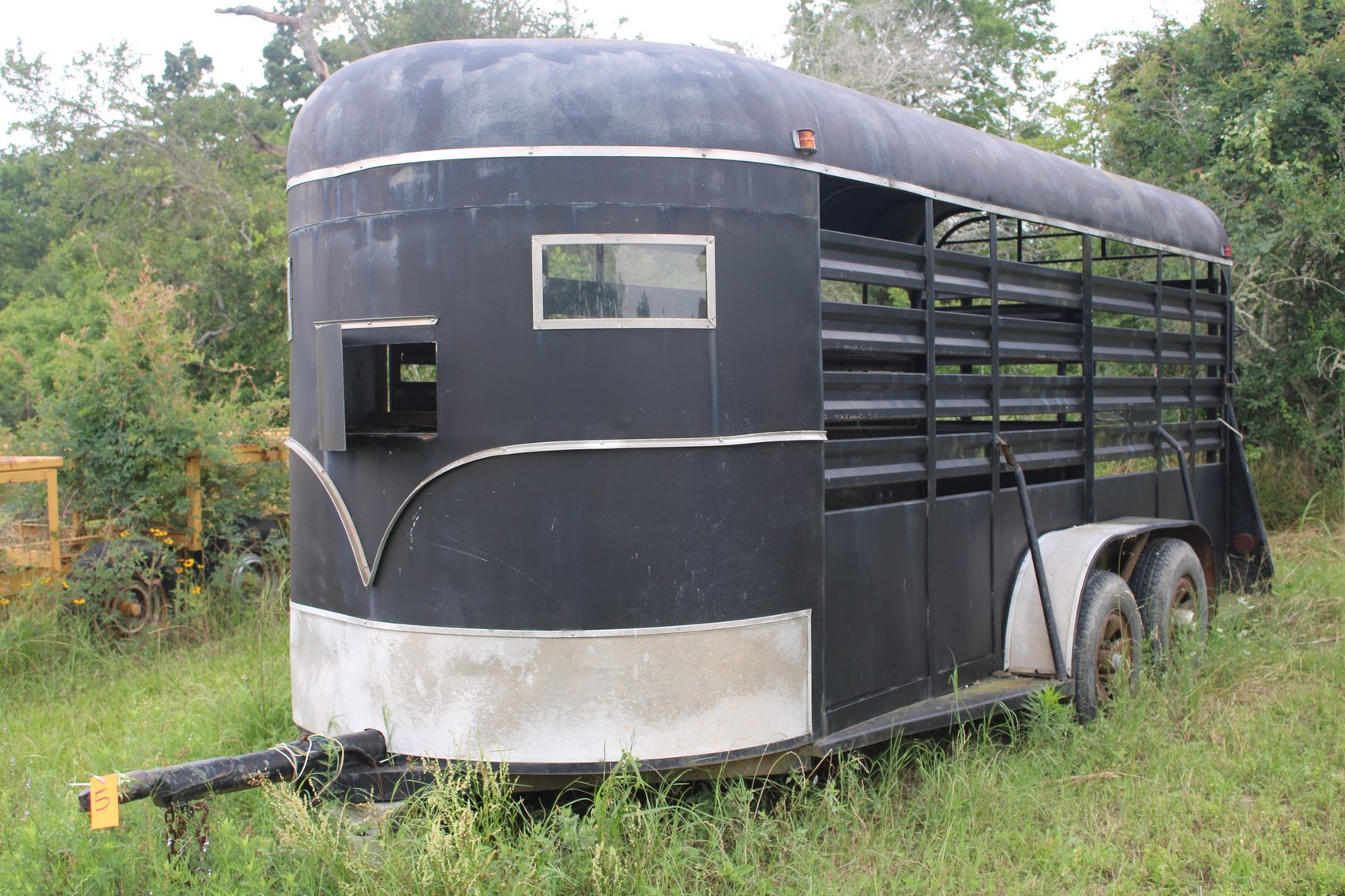 Image for Estate of Clyde D. Thomas of the A.C. Black Angus (Ranch Equipment Liquidation) - Shiro-Bedias, TX