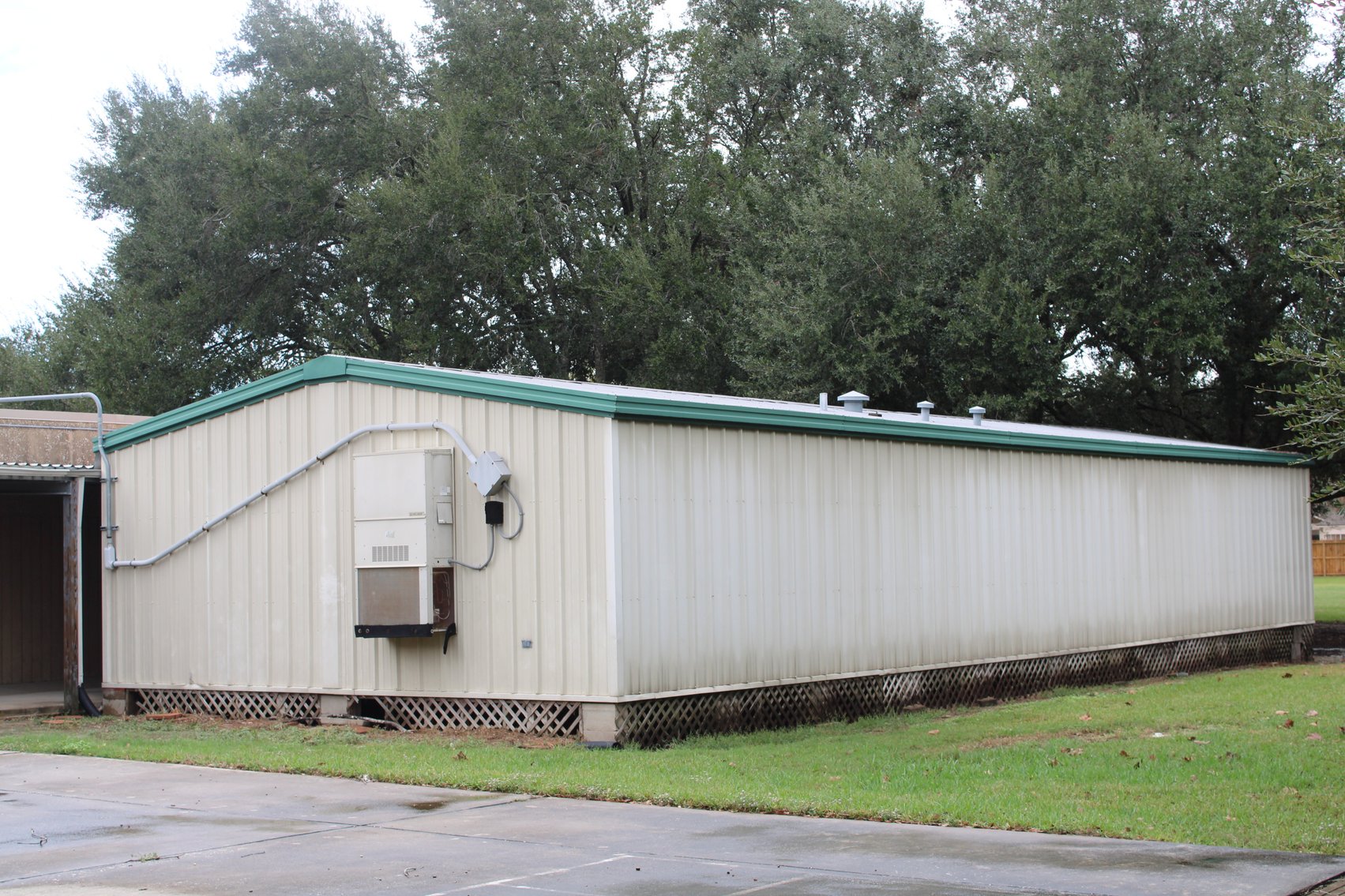 Image for Friendswood Independent School District (Portable Classroom) - Friendswood, TX 77546