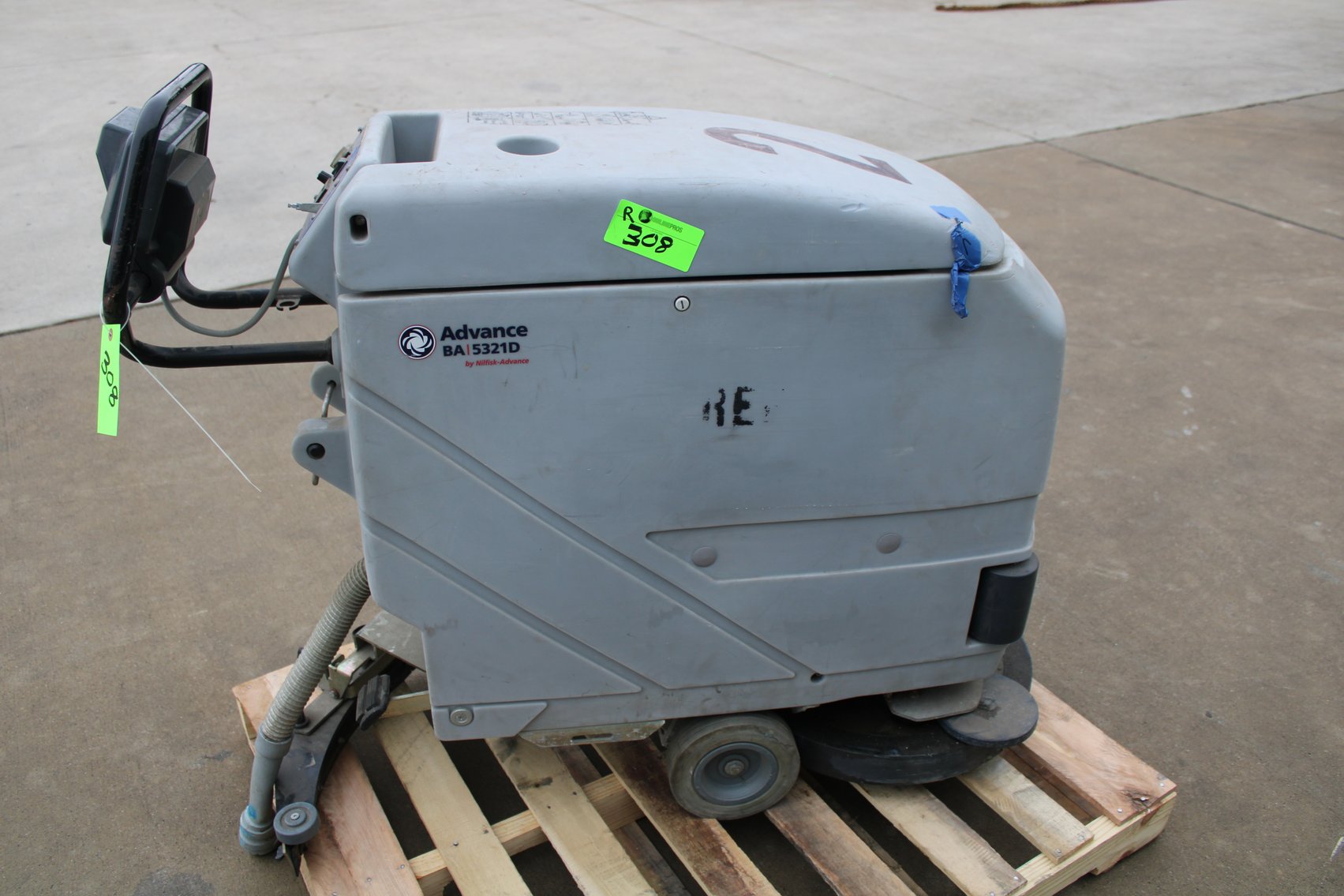 Image for Storage Cabinets, Office Accessories, Vending Machines - Tomball, TX