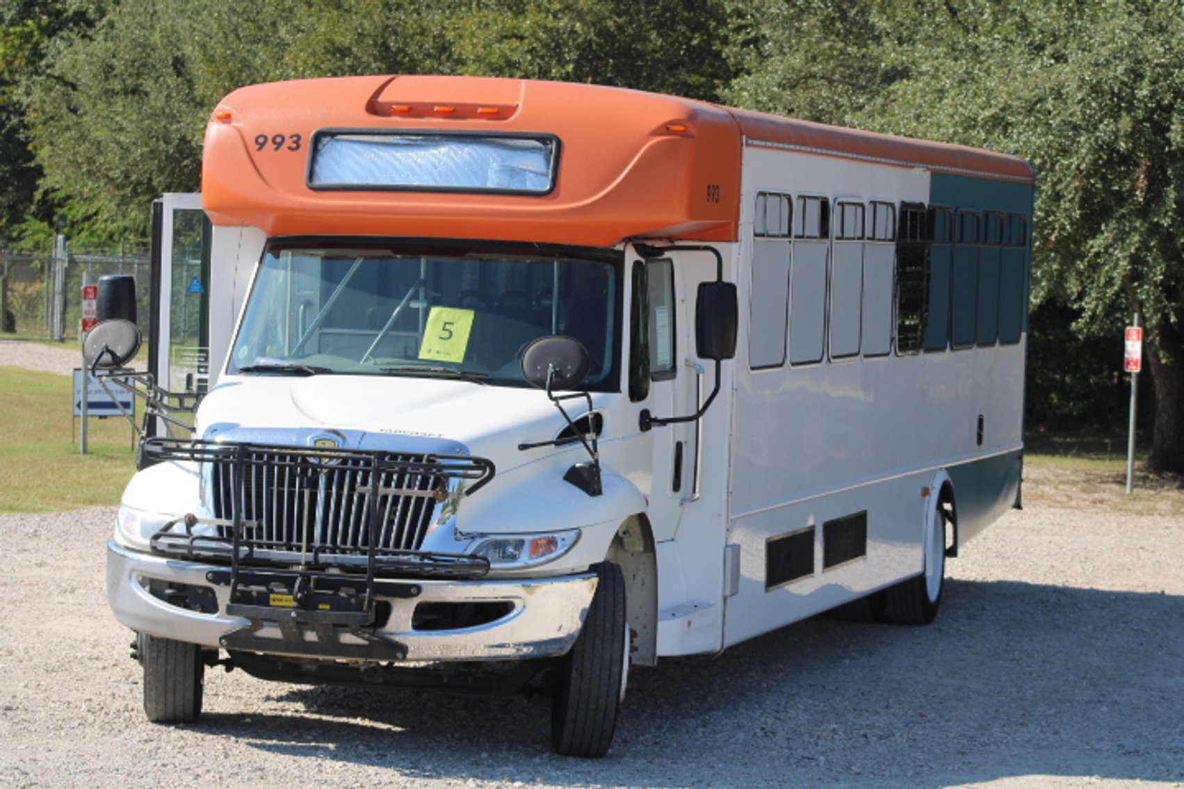 Image for Groome Transportation of Texas (Surplus Transit Buses) - Tomball, TX 77377