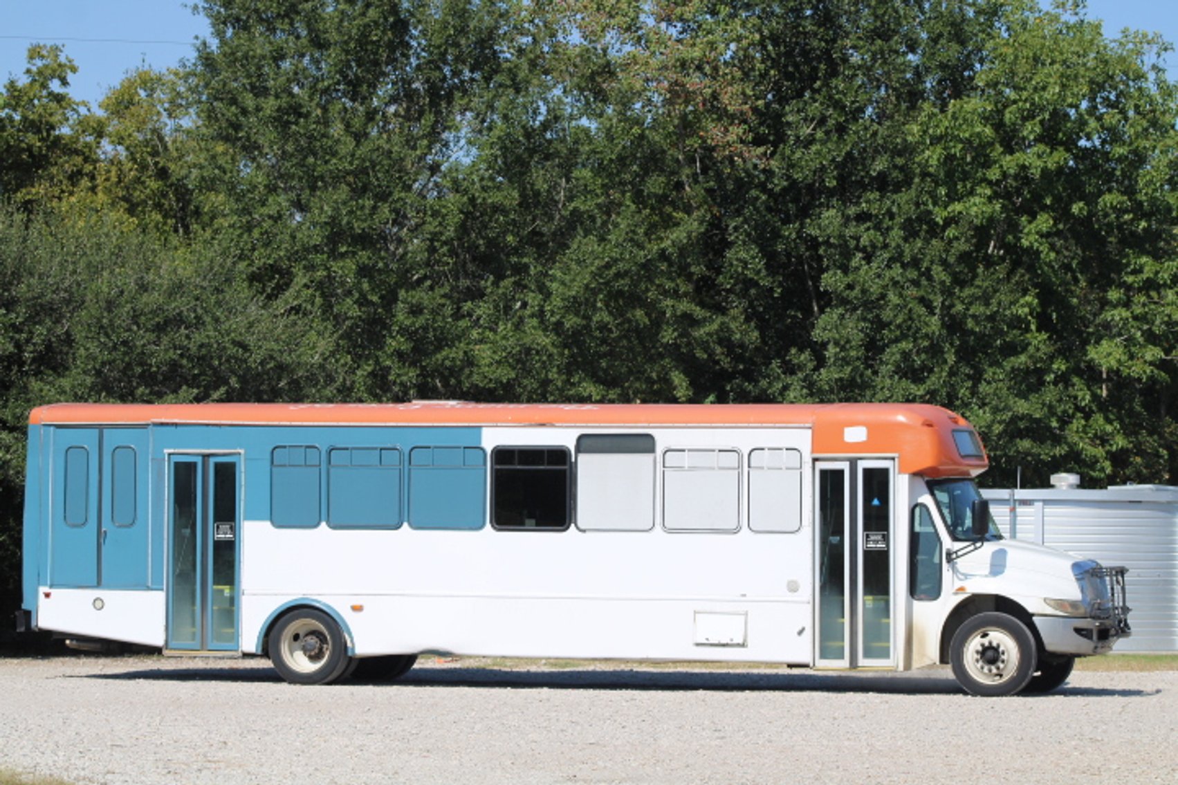 Image for Groome Transportation of Texas (Surplus Transit Buses) - Tomball, TX 77377