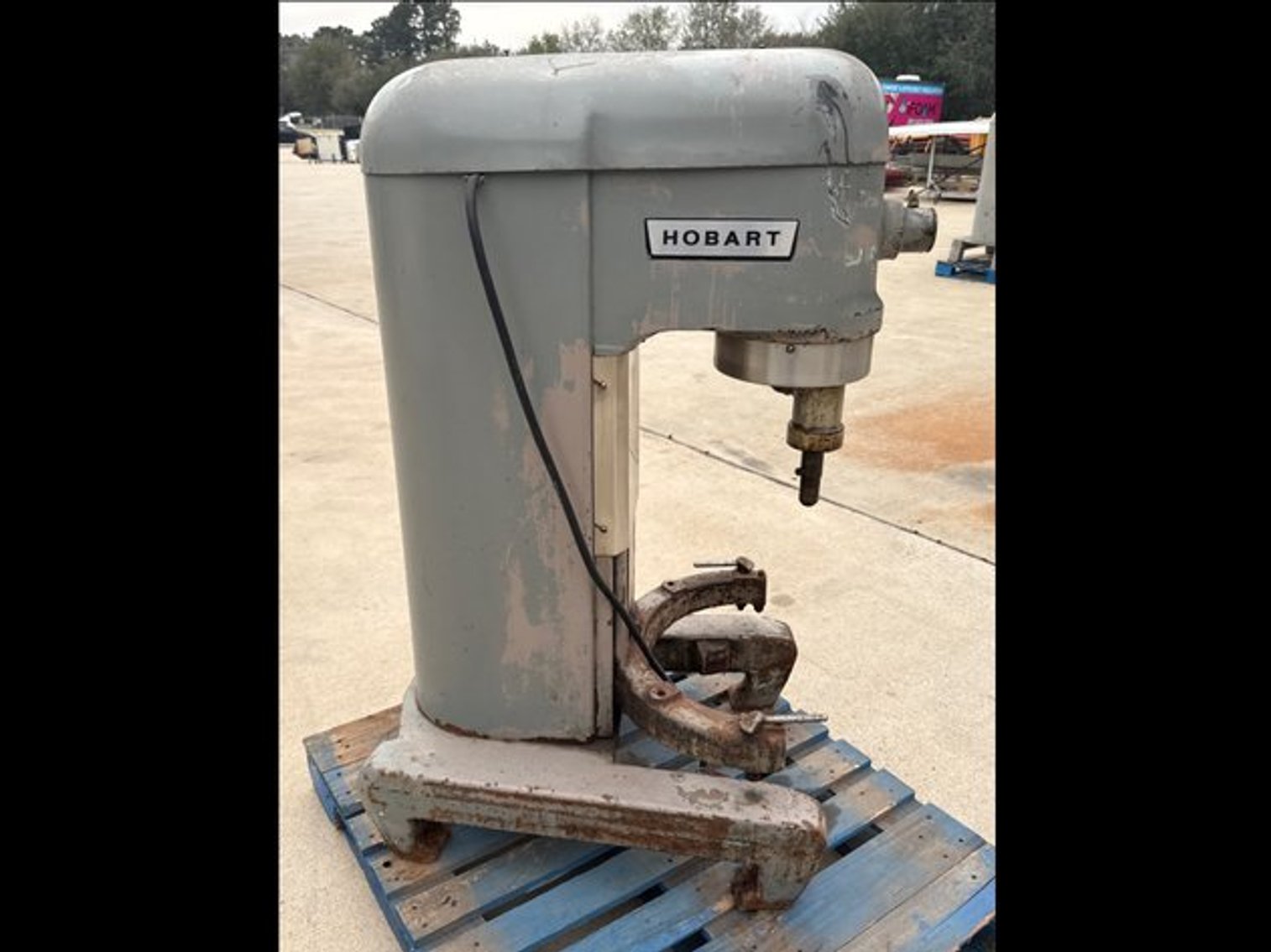 Image for Industrial Generators, Military Water Purification Unit, Pallet Racking Crossbeams, and More - Tomball, TX 77377