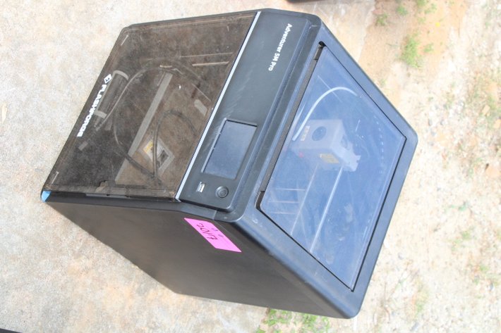 Image for Arcade Machine, 3D Printers, and More - Tomball, TX