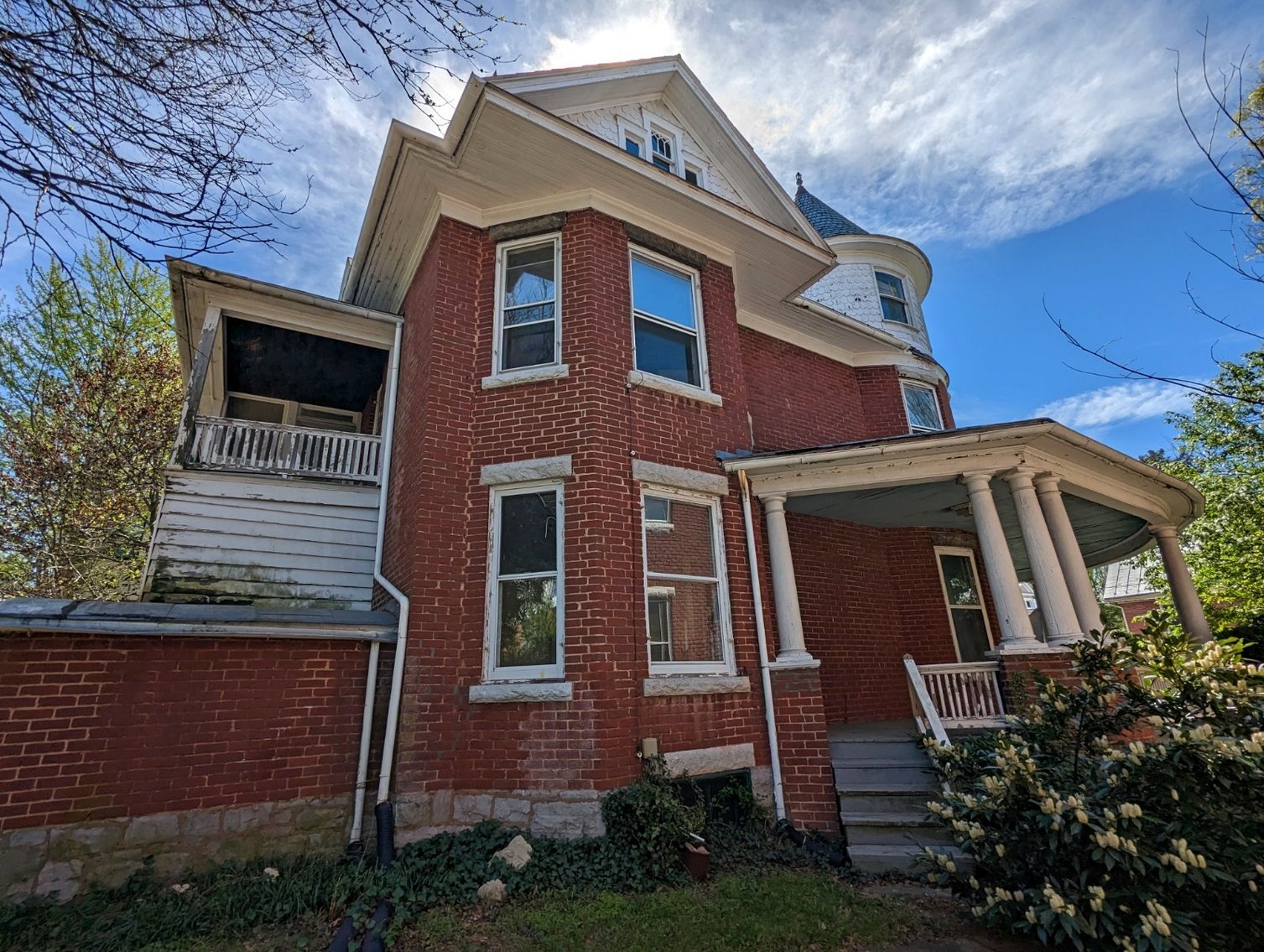 Image for Victorian Style Home In Old Town Harrisonburg VA