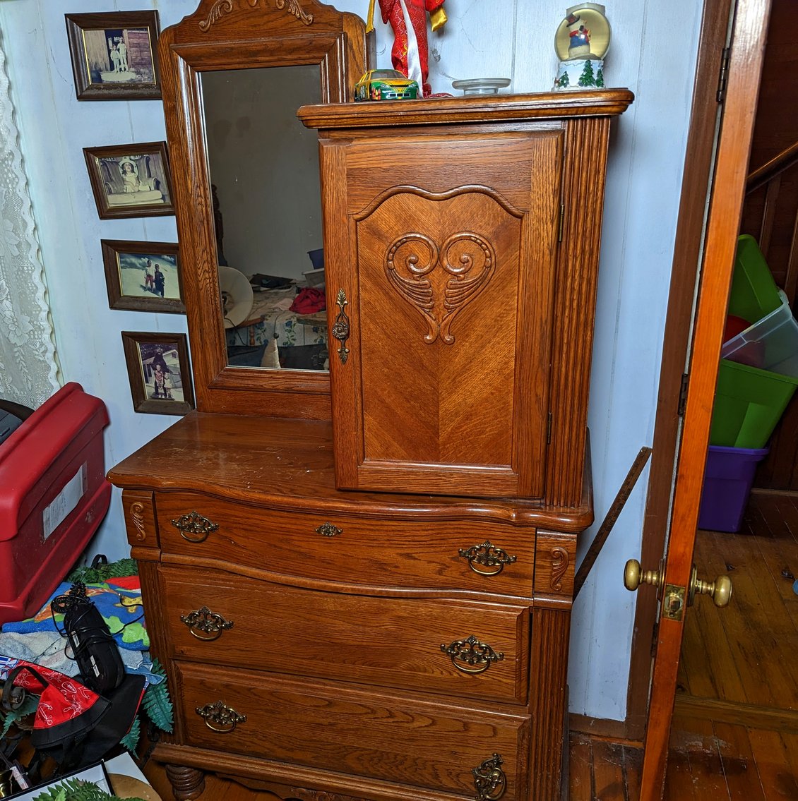 Image for Glenn and Joy Darnell Estate Auction