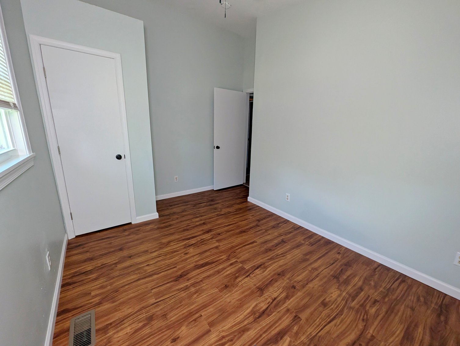 Image for Cabin On 5 Acres Near Broadway VA