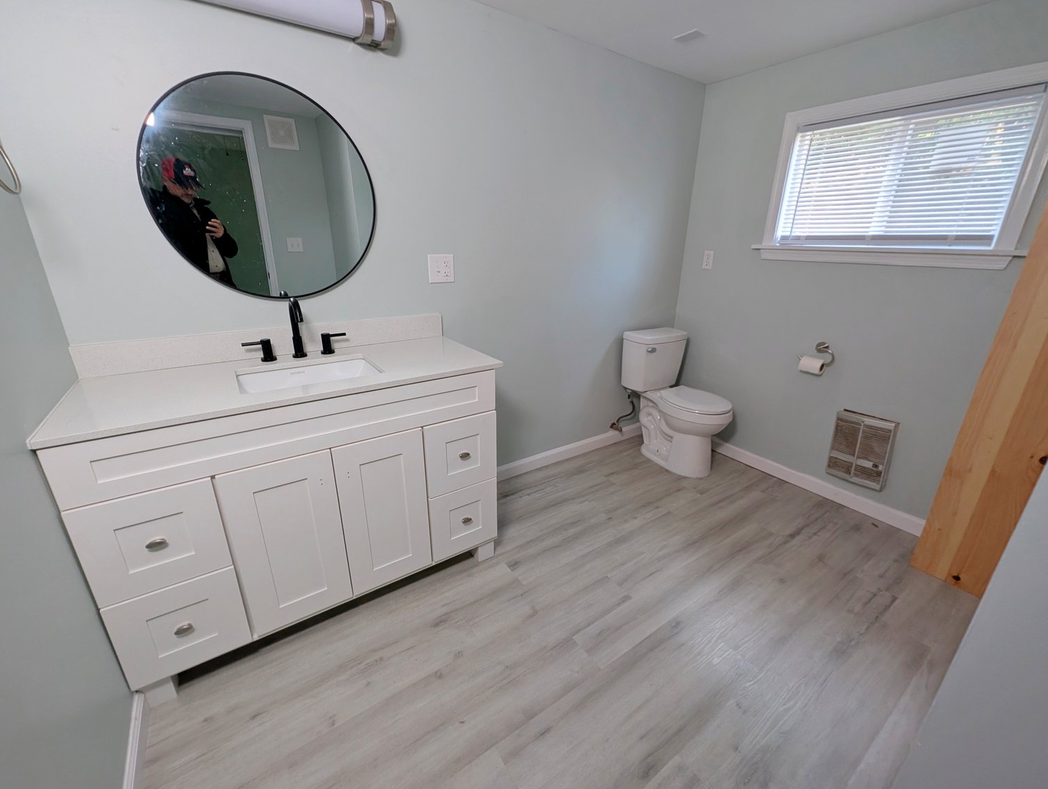 Image for Cabin On 5 Acres Near Broadway VA