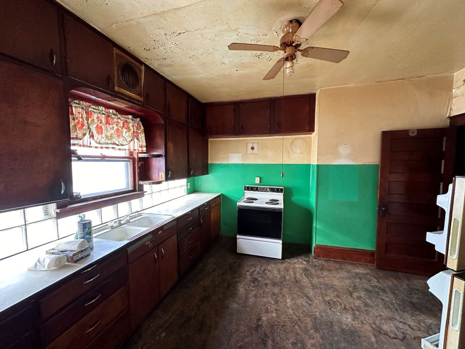 Image for Estate of Irene Pingel Real Estate Auction