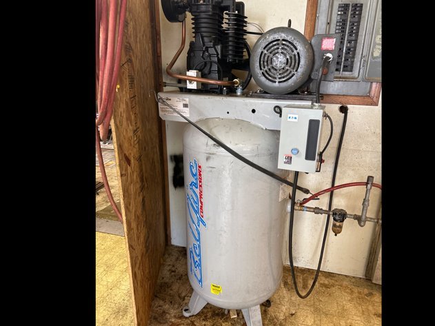 Image for Jerry Beyer Equipment Auction