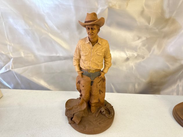 Image for HALLMARK STORE AUCTION