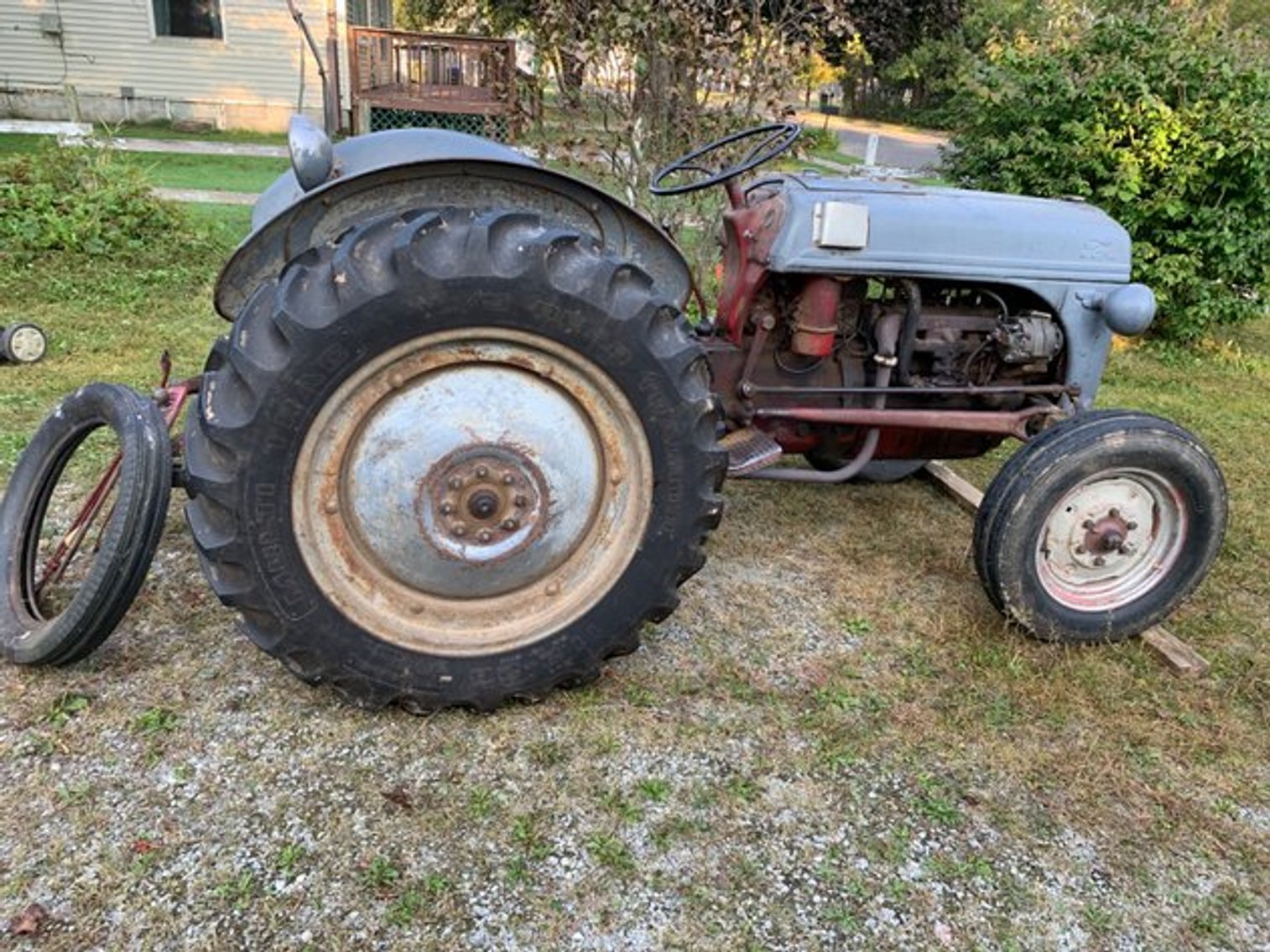 Image for Oak Street Auction- Shiocton