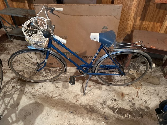 Image for Rustic Drive Auction