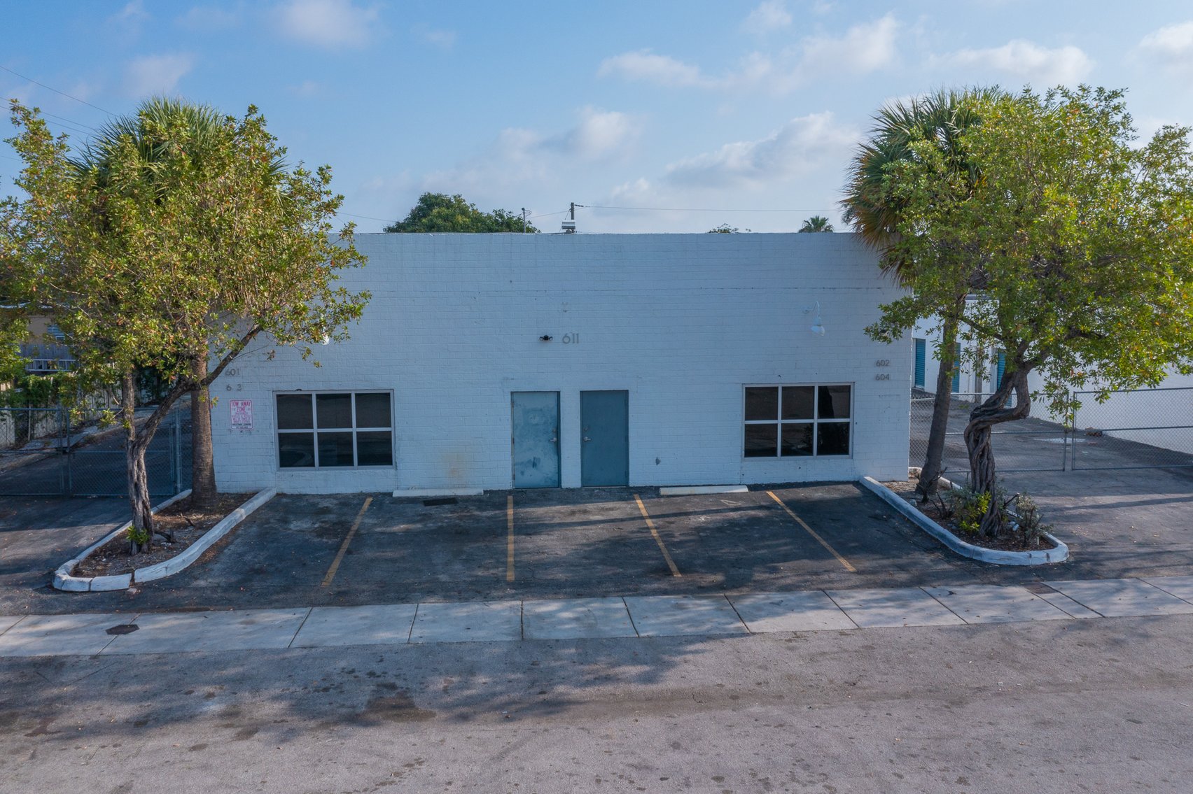Image for Real Estate Sale - 6 Prime Industrial Warehouses in Deerfield Beach, FL