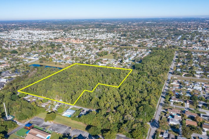 Image for Real Estate Auction - By Order of the Palm Beach County Housing Authority