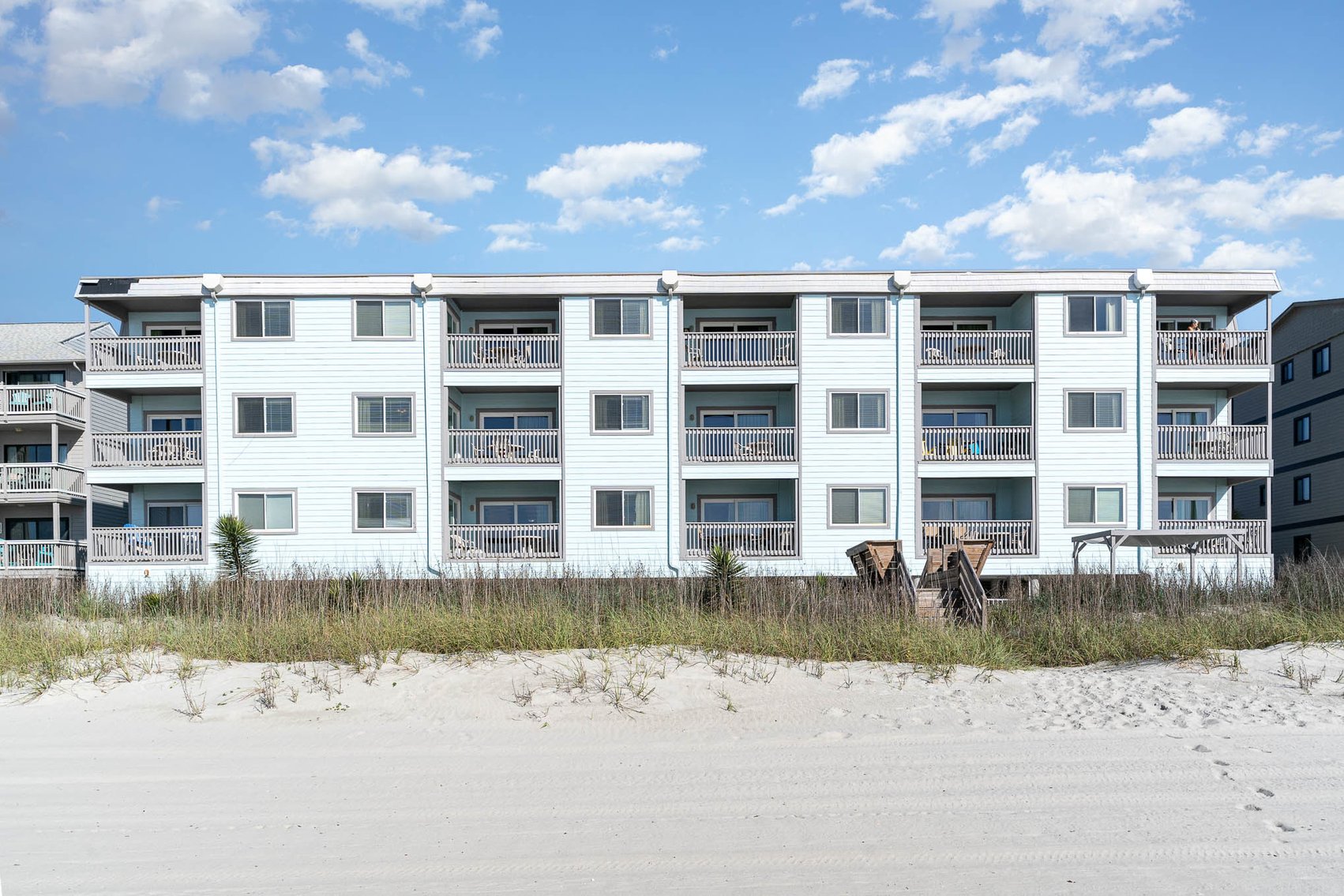 Image for Real Estate Auction - 11 Oceanfront Condo Units Offered in Bulk Purchase