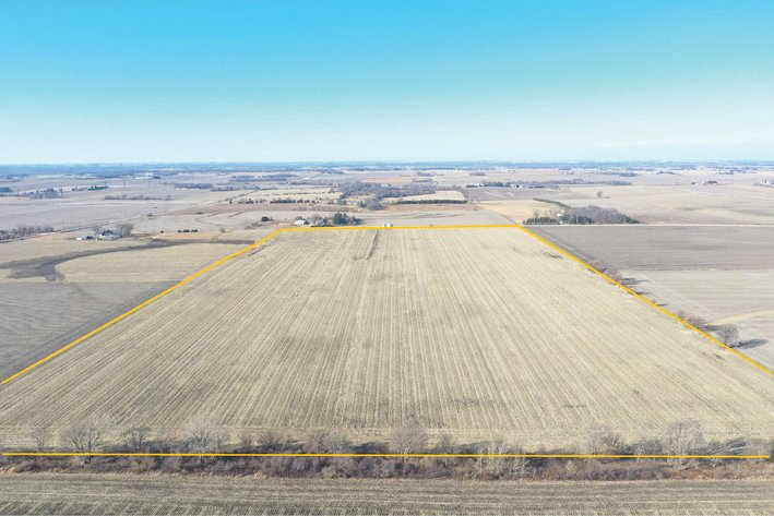 Image for Closed - Black Hawk Co., IA - 299.85 Ac., ml (050-1307)