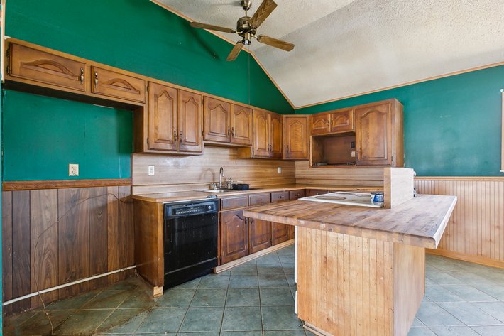 Image for SOLD! $135,000 - Westwego Single Family-Starting Bid $40,000