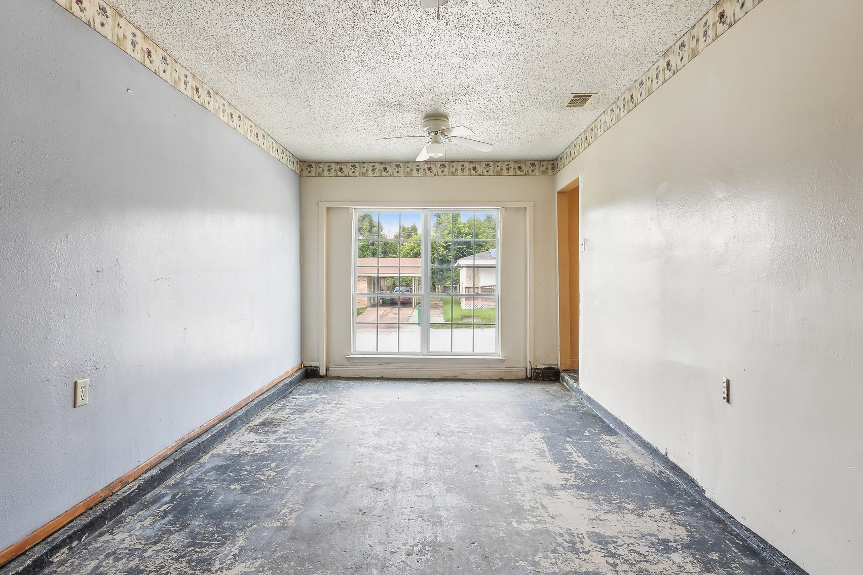 Image for SOLD! $93,500 - Westwego Single Family - Online Auction