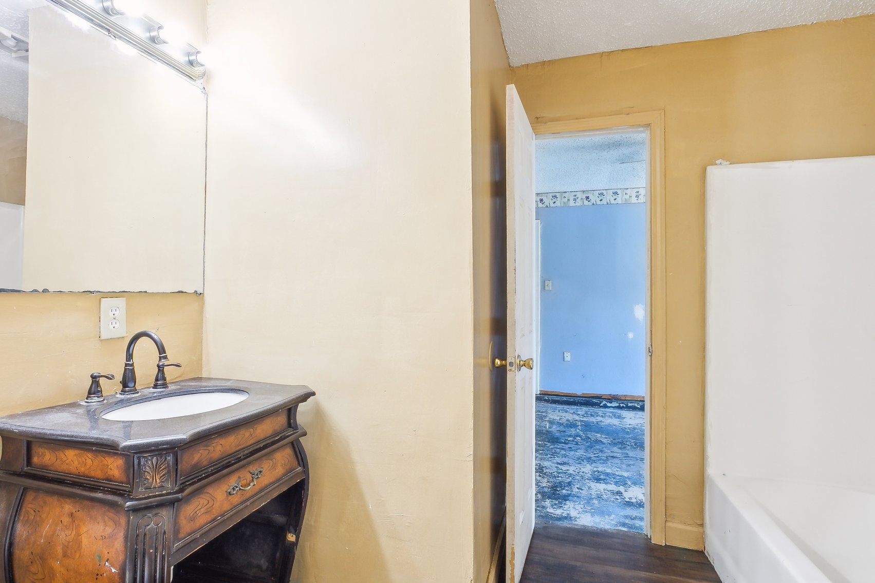 Image for SOLD! $93,500 - Westwego Single Family - Online Auction