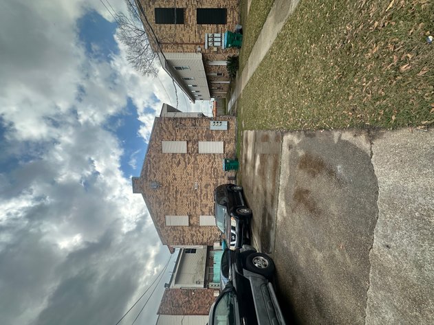 Image for TRI-PLEX KENNER AUCTION GREAT RENTS