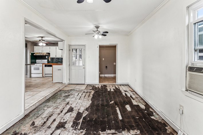 Image for Single Family Kenner - Online Auction