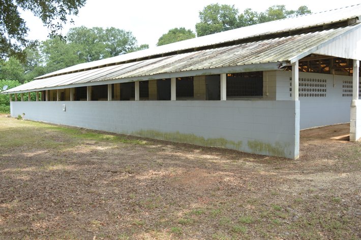 Image for ONLINE AUCTION - FOLSOM THOROUGHBRED TRAINING CENTER (2) BARNS & (2) LAND PARCELS