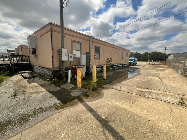 Image for Court-Ordered Auction-Industrial Land & Bldgs.