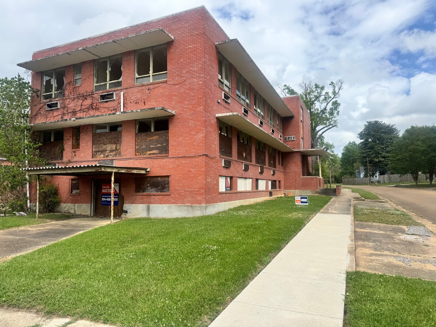 Image for ONLINE AUCTION -  FORMER KINGS DAUGHTERS HOSPITAL