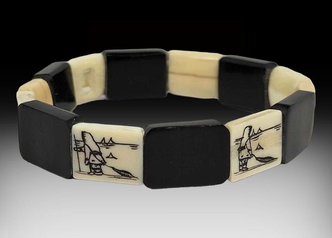 Image for December 2023 Employee Holiday Auction