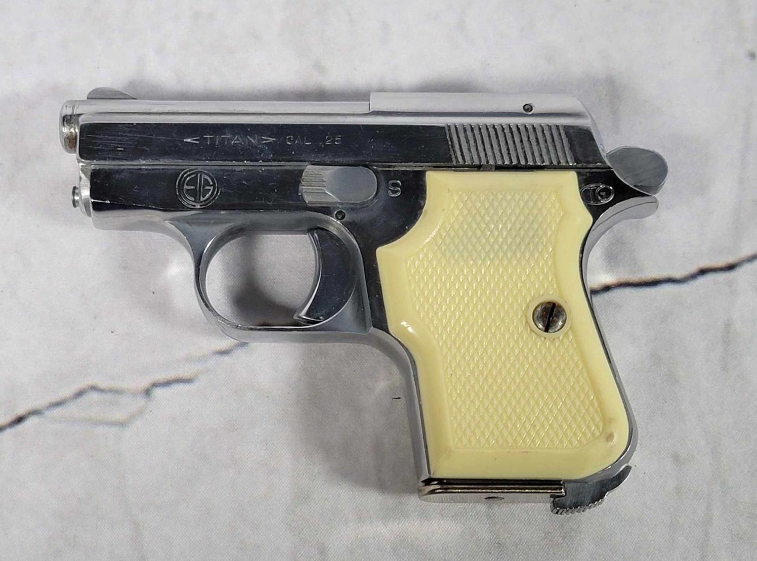 Image for February 2024 APD Evidence & Abandoned Property Auction