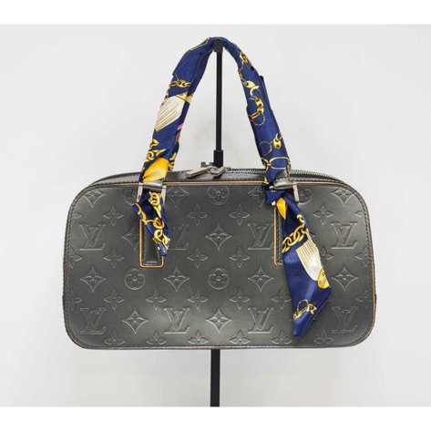 Image for September 2024 Fall Into Fashion Auction